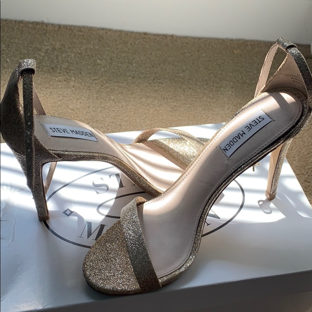 Steve Madden Gold Heels